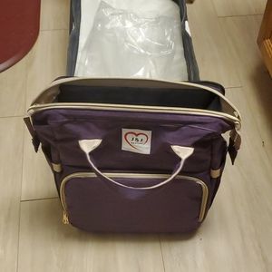 Baby traveling back pack with 🛌 bed
